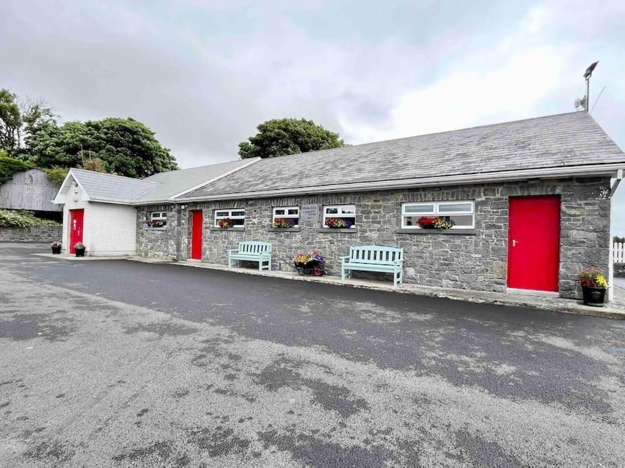 Tom Rocky'S Farmyard Villa Templemore Luaran gambar