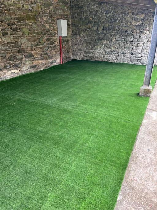 Tom Rocky'S Farmyard Villa Templemore Luaran gambar
